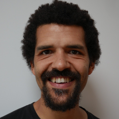 Headshot of Seke Chimutengwende